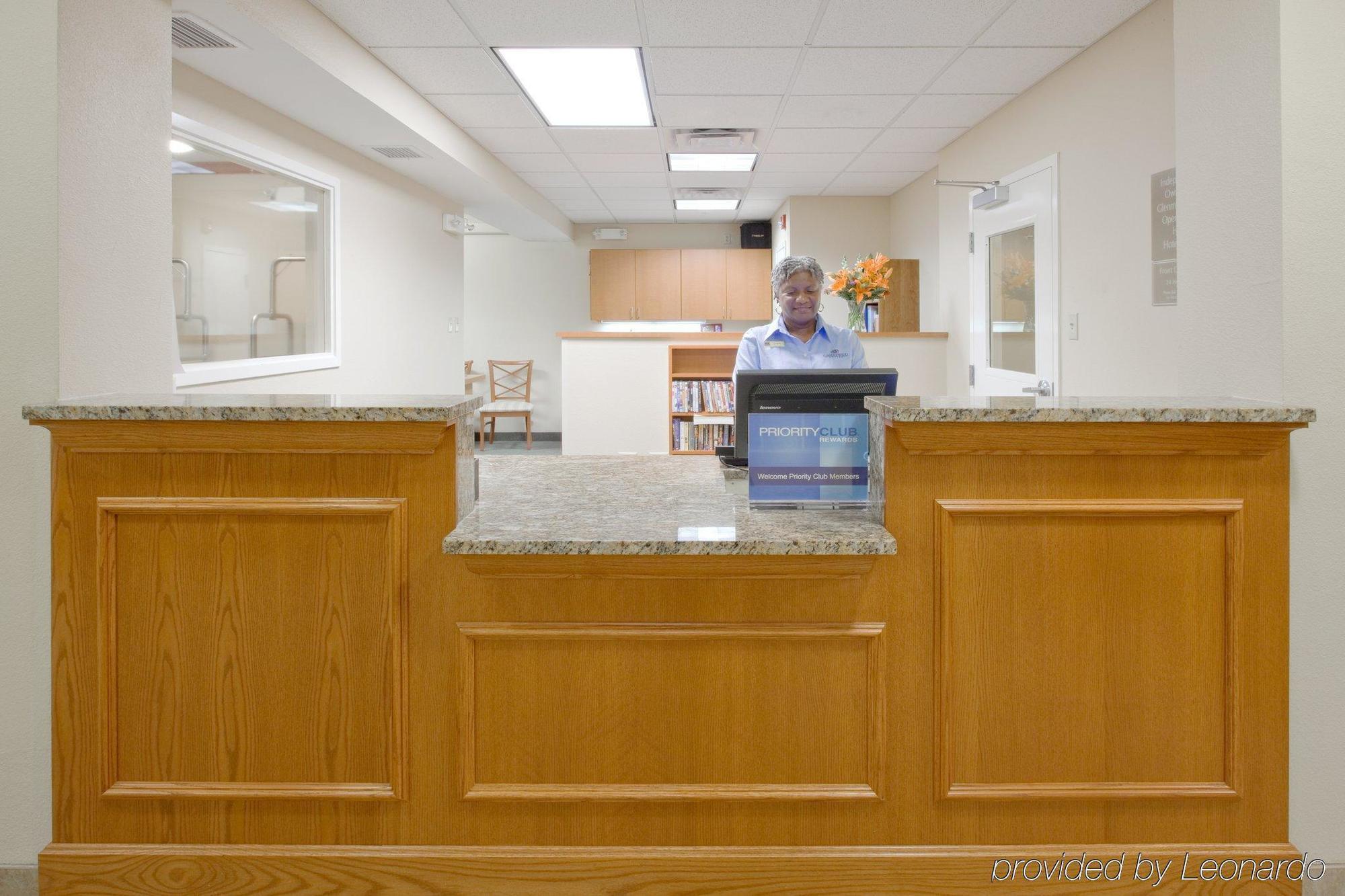 Candlewood Suites - Bluffton-Hilton Head By Ihg Интериор снимка